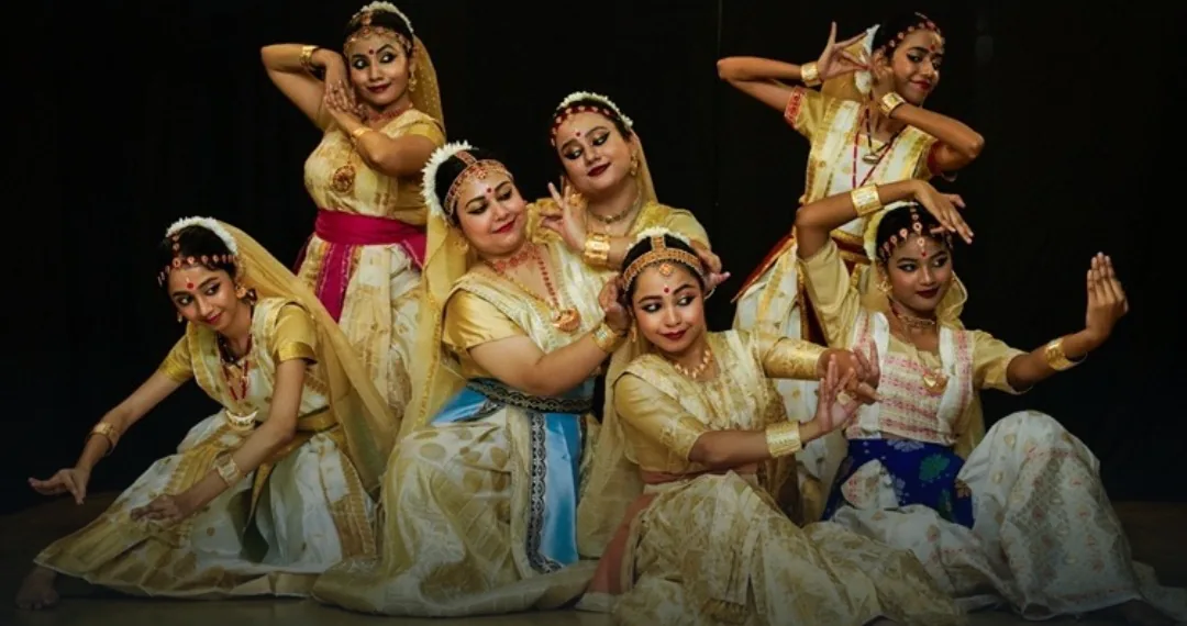 Paramaleela
